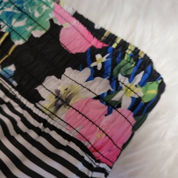 Super Cute Juniors' SO® Favorite Black Striped Floral Beach Shorts Size Small - Picture 5 of 11